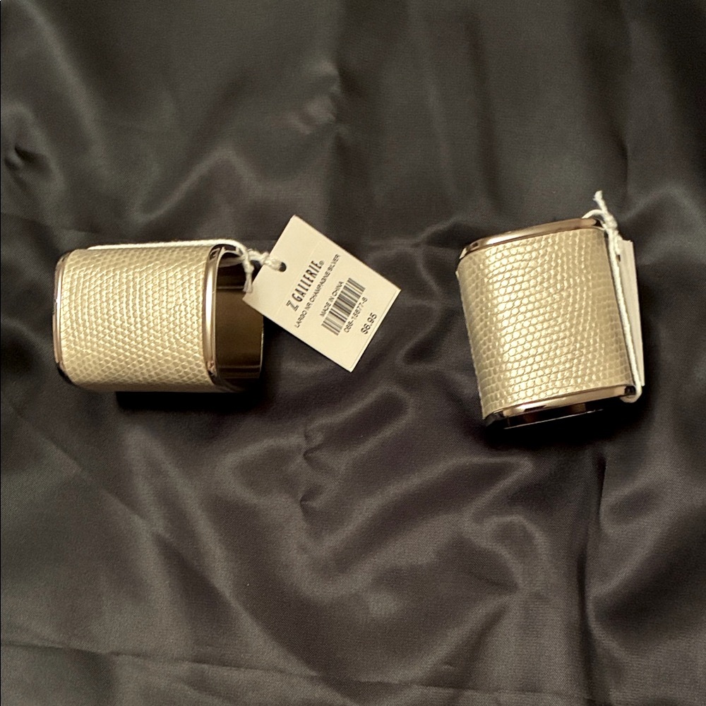 Z Gallerie Gold Textured Napkin Rings